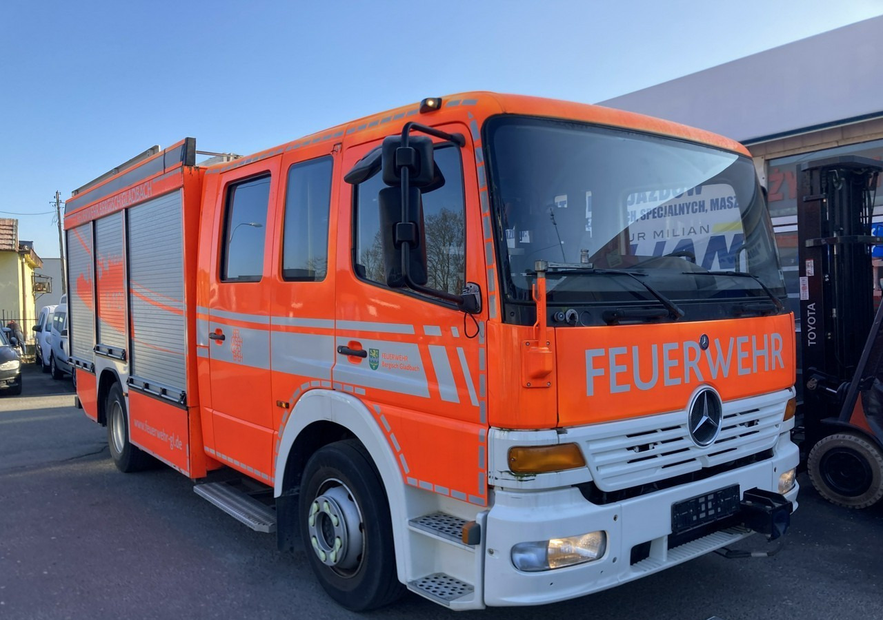 Mercedes-Benz Atego Atego15-280 Straż Pożarna Gaśnicza Ziegler 2020L wody 210L piany 20 - Truk pemadam kebakaran: gambar 2 Mercedes-Benz Atego Atego15-280 Straż Pożarna Gaśnicza Ziegler 2020L wody 210L piany 20 - Truk pemadam kebakaran: gambar 2