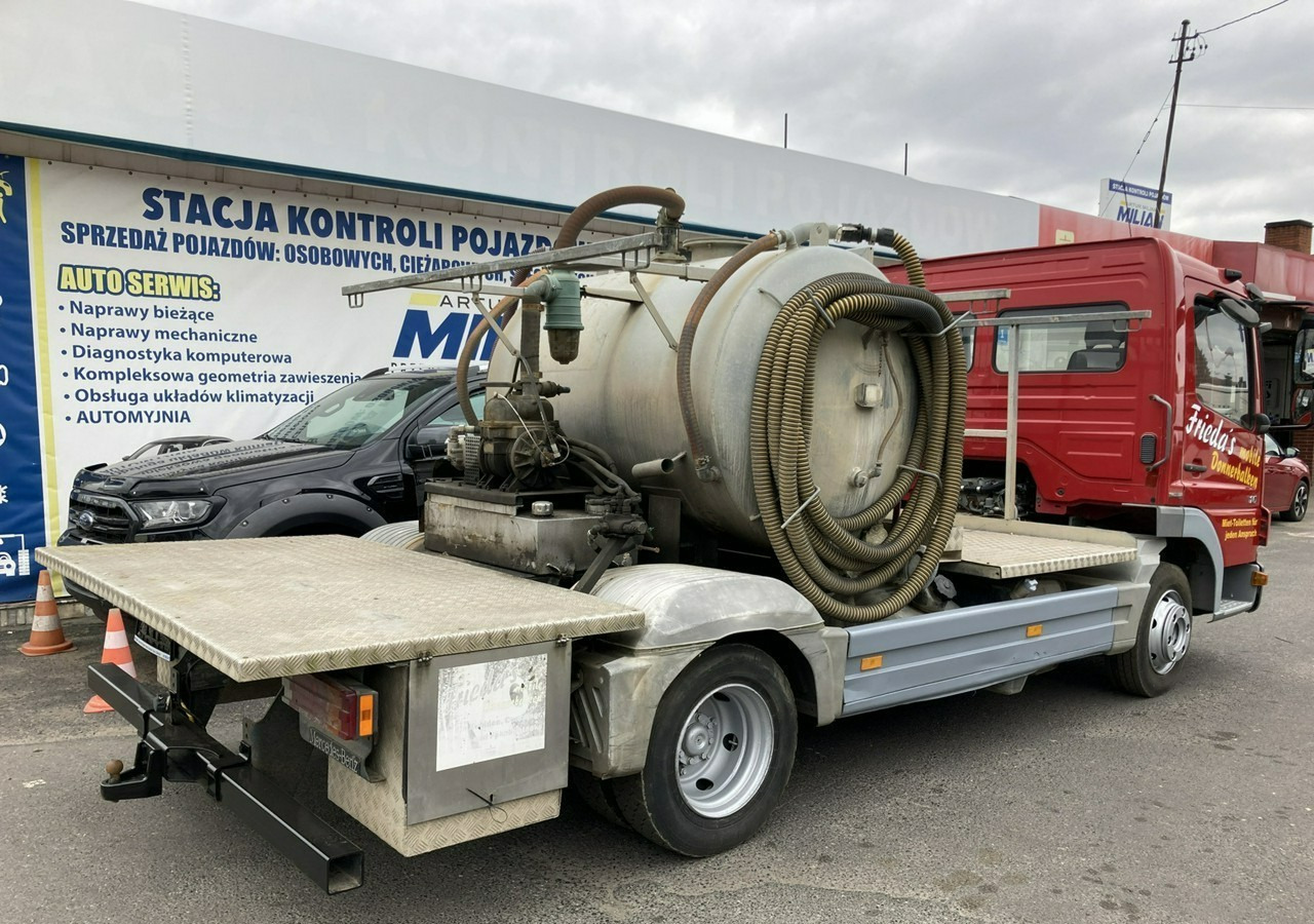 Mercedes-Benz Atego Atego716 Toitoi dowywozu WC Asanizacyjny Wuko Kanalizacja Toi Toi 20 - Truk vakum: gambar 2 Mercedes-Benz Atego Atego716 Toitoi dowywozu WC Asanizacyjny Wuko Kanalizacja Toi Toi 20 - Truk vakum: gambar 2