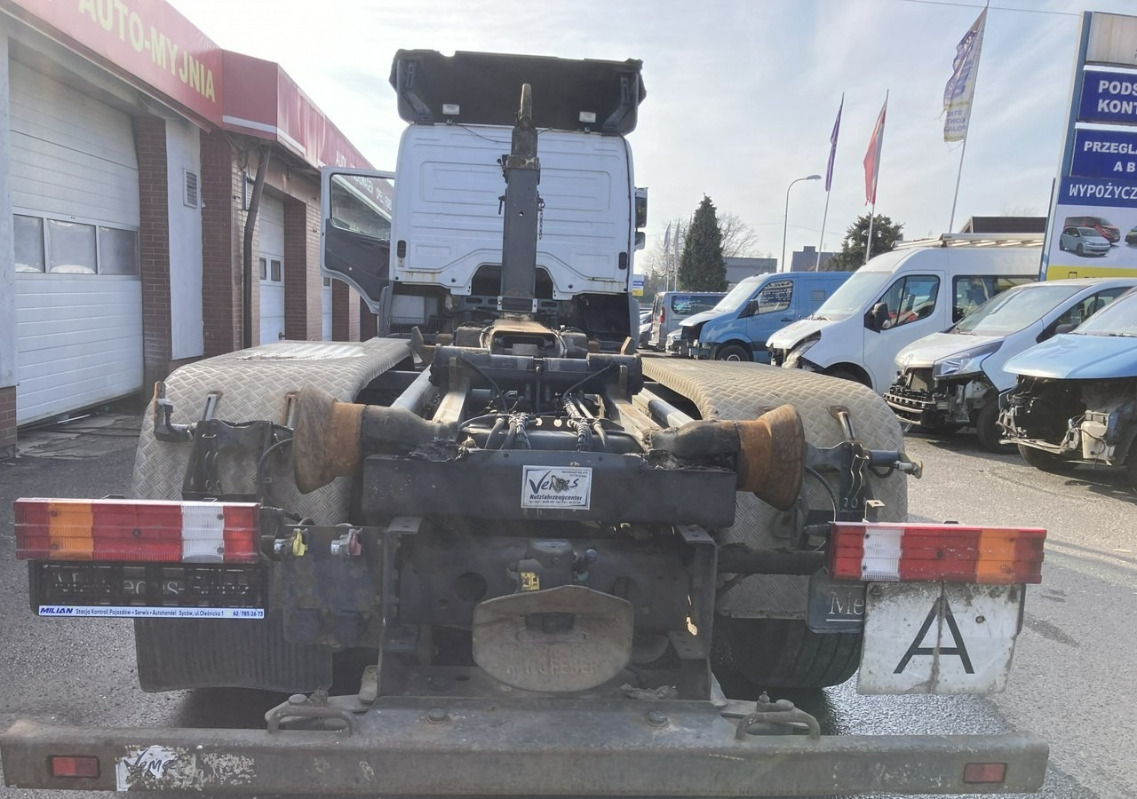 Hook lift Mercedes-Benz Axor 2543 Hakowiec MEILLER-KIPPER Model 2009 Axor 2543 Hakowiec MEILLER-KIPPER Model 2009: gambar 13 Hook lift Mercedes-Benz Axor 2543 Hakowiec MEILLER-KIPPER Model 2009 Axor 2543 Hakowiec MEILLER-KIPPER Model 2009: gambar 13