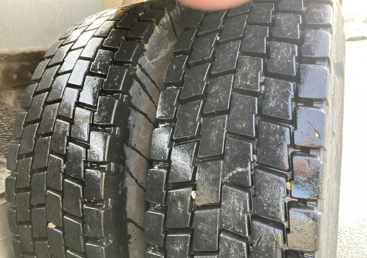 Hook lift Mercedes-Benz Axor 2543 Hakowiec MEILLER-KIPPER Model 2009 Axor 2543 Hakowiec MEILLER-KIPPER Model 2009: gambar 12 Hook lift Mercedes-Benz Axor 2543 Hakowiec MEILLER-KIPPER Model 2009 Axor 2543 Hakowiec MEILLER-KIPPER Model 2009: gambar 12