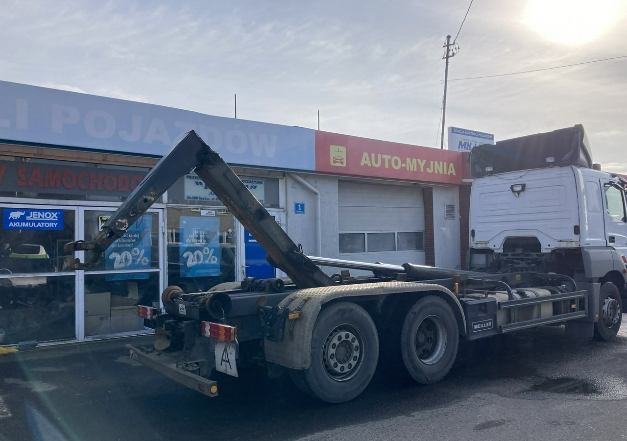 Hook lift Mercedes-Benz Axor 2543 Hakowiec MEILLER-KIPPER Model 2009 Axor 2543 Hakowiec MEILLER-KIPPER Model 2009: gambar 8 Hook lift Mercedes-Benz Axor 2543 Hakowiec MEILLER-KIPPER Model 2009 Axor 2543 Hakowiec MEILLER-KIPPER Model 2009: gambar 8