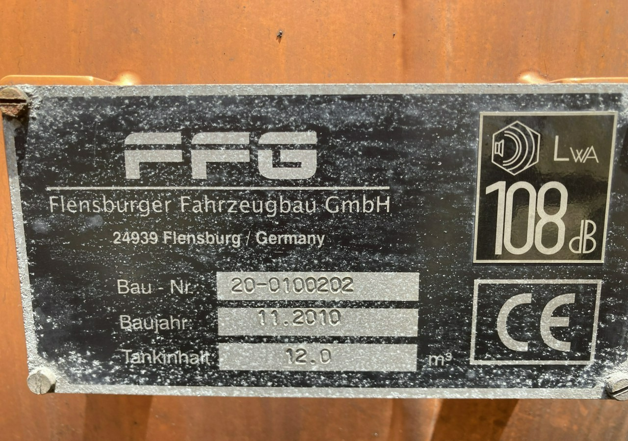 Truk vakum Mercedes-Benz Inny Mercedes-Benz AXOR 2543 Asenizacyjny kanalizacja szambiarka Wuko Beczka 2010: gambar 13 Truk vakum Mercedes-Benz Inny Mercedes-Benz AXOR 2543 Asenizacyjny kanalizacja szambiarka Wuko Beczka 2010: gambar 13