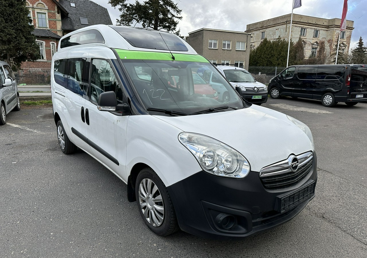 Opel Combo III 2.0CDTI Maxi Panorama Klima Kamera Webasto 2016 - Mobil: gambar 2 Opel Combo III 2.0CDTI Maxi Panorama Klima Kamera Webasto 2016 - Mobil: gambar 2