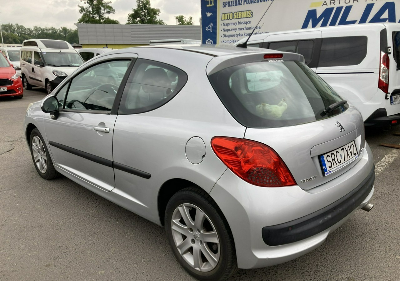 Peugeot 207 Peugeot 207 1.6HDI-16V Klima 2007 - Hatchback: gambar 4 Peugeot 207 Peugeot 207 1.6HDI-16V Klima 2007 - Hatchback: gambar 4