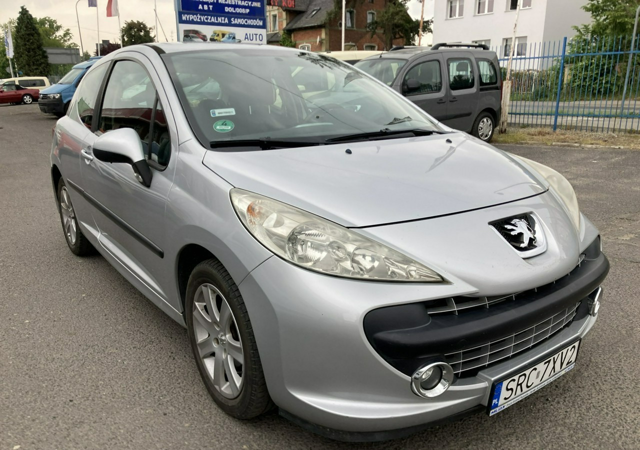Peugeot 207 Peugeot 207 1.6HDI-16V Klima 2007 - Hatchback: gambar 3 Peugeot 207 Peugeot 207 1.6HDI-16V Klima 2007 - Hatchback: gambar 3