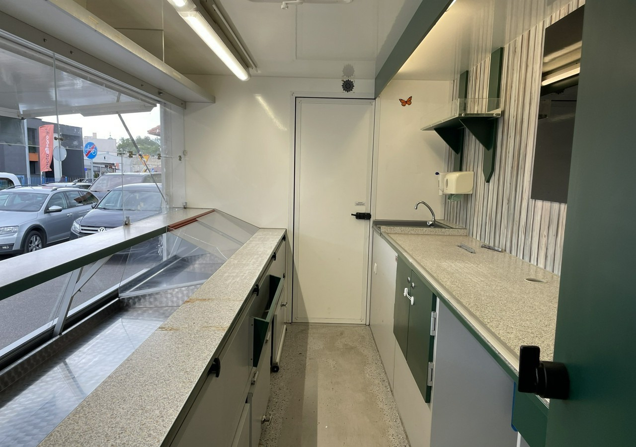 Leasing  Renault Master Autosklep Gastronomiczny Food Truck Foodtruck sklep W-zasil 2015 Renault Master Autosklep Gastronomiczny Food Truck Foodtruck sklep W-zasil 2015: gambar 18