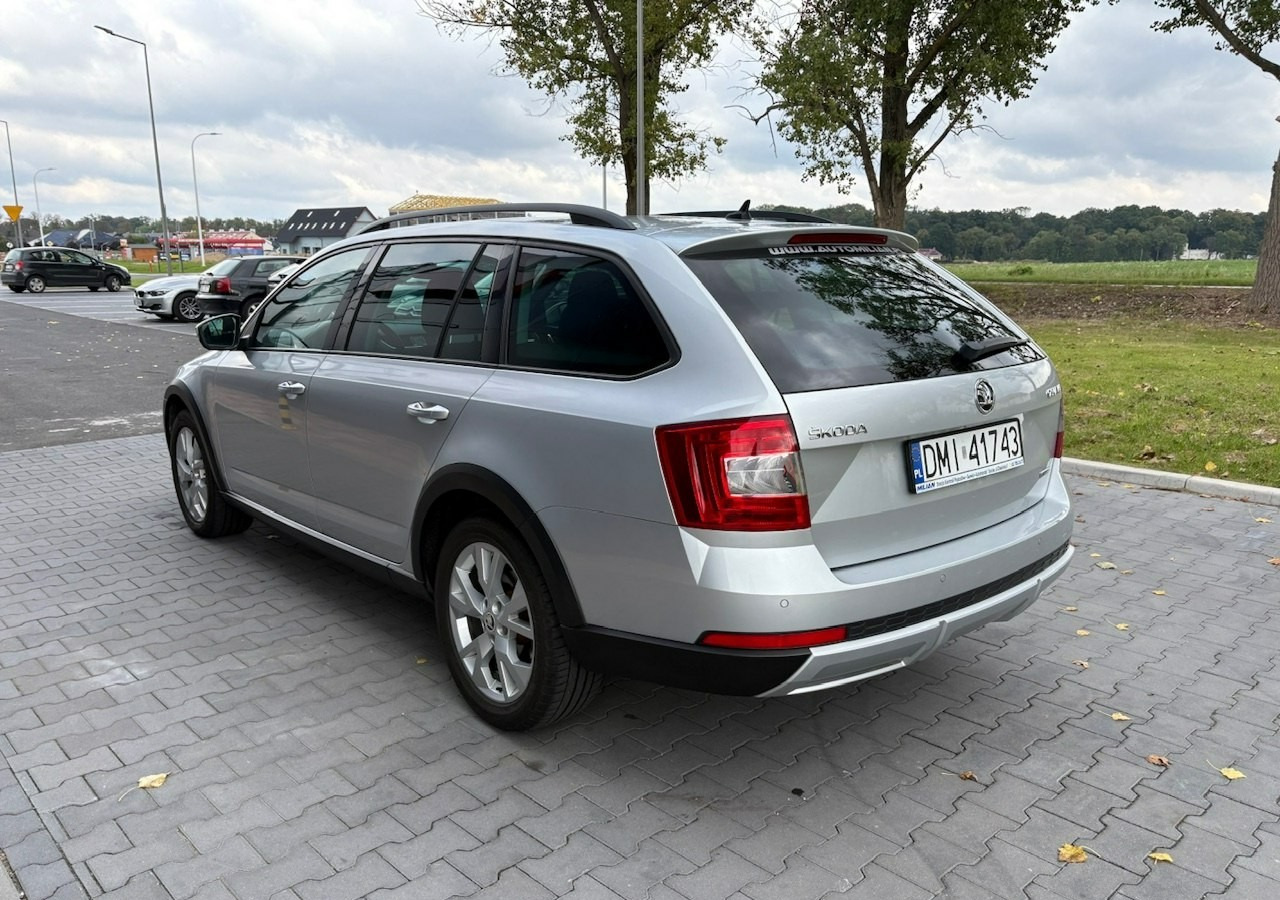 Skoda Octavia III Skoda Octavia 4X4 Scout 2.0 TDI -150KM Model 2017 Bezwypadkowa FV 23 - Mobil: gambar 5 Skoda Octavia III Skoda Octavia 4X4 Scout 2.0 TDI -150KM Model 2017 Bezwypadkowa FV 23 - Mobil: gambar 5