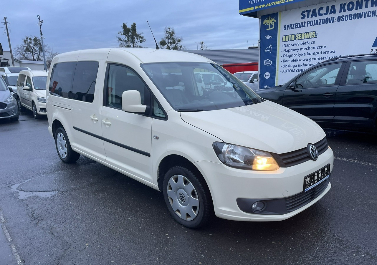 Volkswagen Caddy III Caddy 1.6 TDI dla Niepełnosprawnych inwalida rampa 2015 - Mobil: gambar 3 Volkswagen Caddy III Caddy 1.6 TDI dla Niepełnosprawnych inwalida rampa 2015 - Mobil: gambar 3
