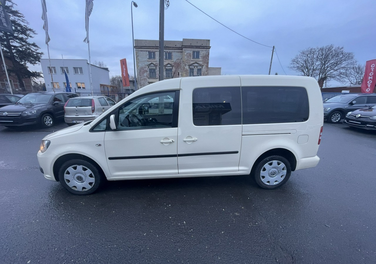 Volkswagen Caddy III Caddy 1.6 TDI dla Niepełnosprawnych inwalida rampa 2015 - Mobil: gambar 5 Volkswagen Caddy III Caddy 1.6 TDI dla Niepełnosprawnych inwalida rampa 2015 - Mobil: gambar 5