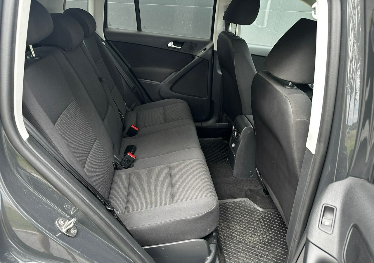 Mobil SUV Volkswagen Tiguan II 1.4TSI DSG 150KM LIFT 2016 Automat Navi Klima Alu: gambar 13 Mobil SUV Volkswagen Tiguan II 1.4TSI DSG 150KM LIFT 2016 Automat Navi Klima Alu: gambar 13