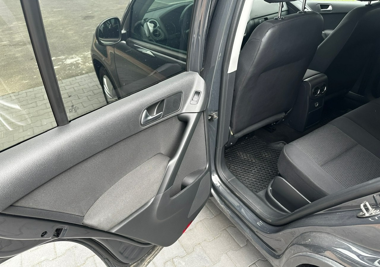 Mobil SUV Volkswagen Tiguan II 1.4TSI DSG 150KM LIFT 2016 Automat Navi Klima Alu: gambar 9 Mobil SUV Volkswagen Tiguan II 1.4TSI DSG 150KM LIFT 2016 Automat Navi Klima Alu: gambar 9