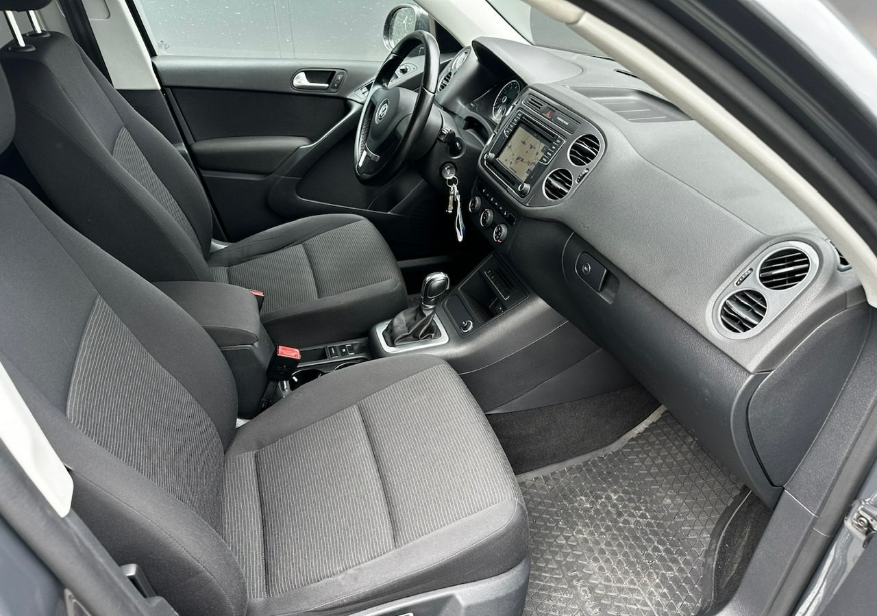 Mobil SUV Volkswagen Tiguan II 1.4TSI DSG 150KM LIFT 2016 Automat Navi Klima Alu: gambar 15 Mobil SUV Volkswagen Tiguan II 1.4TSI DSG 150KM LIFT 2016 Automat Navi Klima Alu: gambar 15