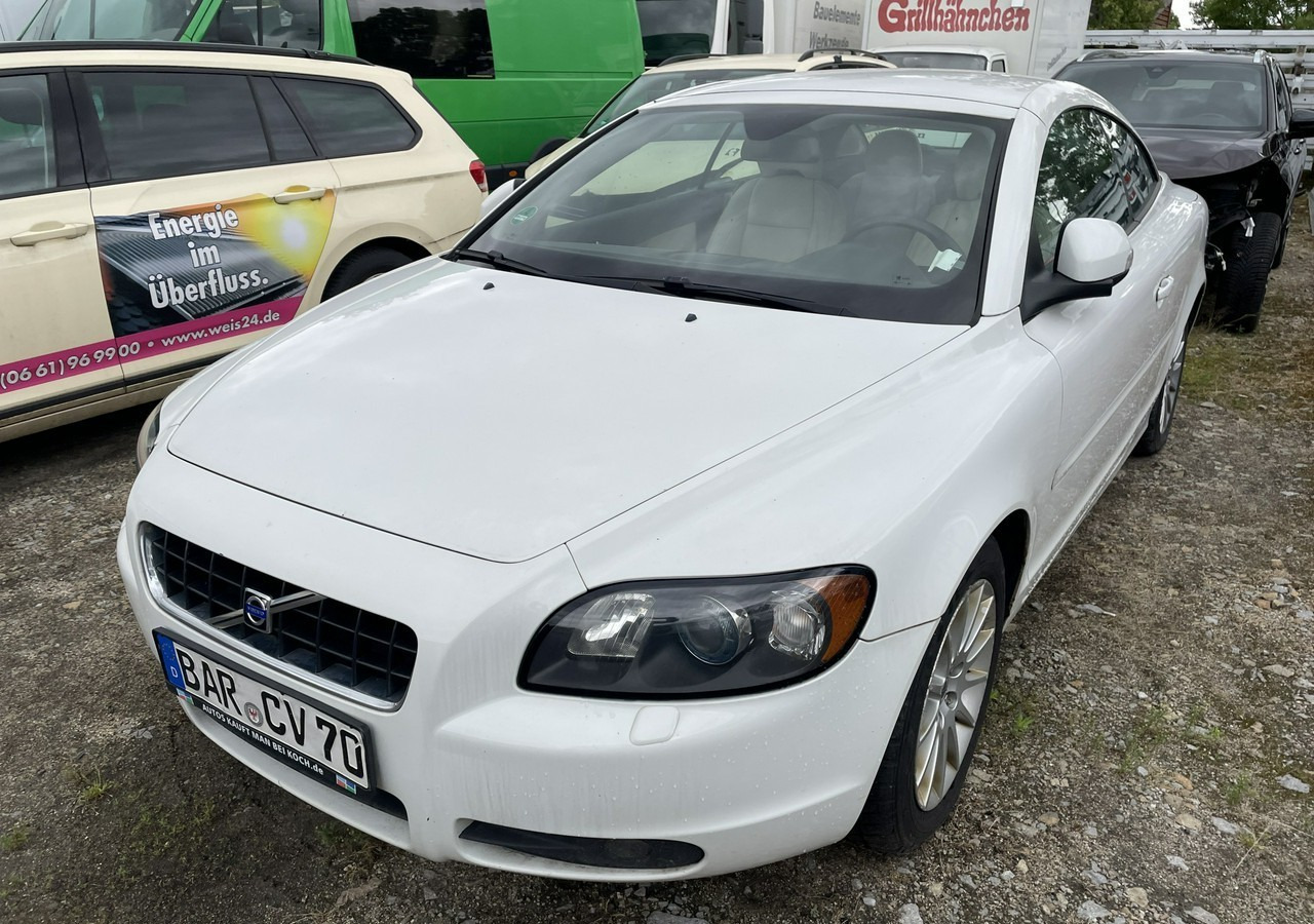 Mobil Volvo C70 II Volvo C70 2.0-136KM Cabrio Kabriolet 2010: gambar 1