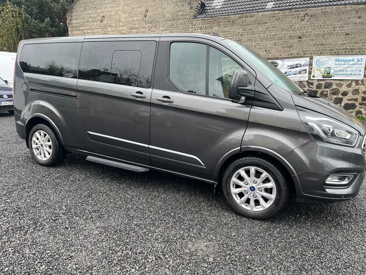 Ford Transit Custom 320 L2 Tourneo Titanium - Bus mini, Van penumpang: gambar 3 Ford Transit Custom 320 L2 Tourneo Titanium - Bus mini, Van penumpang: gambar 3