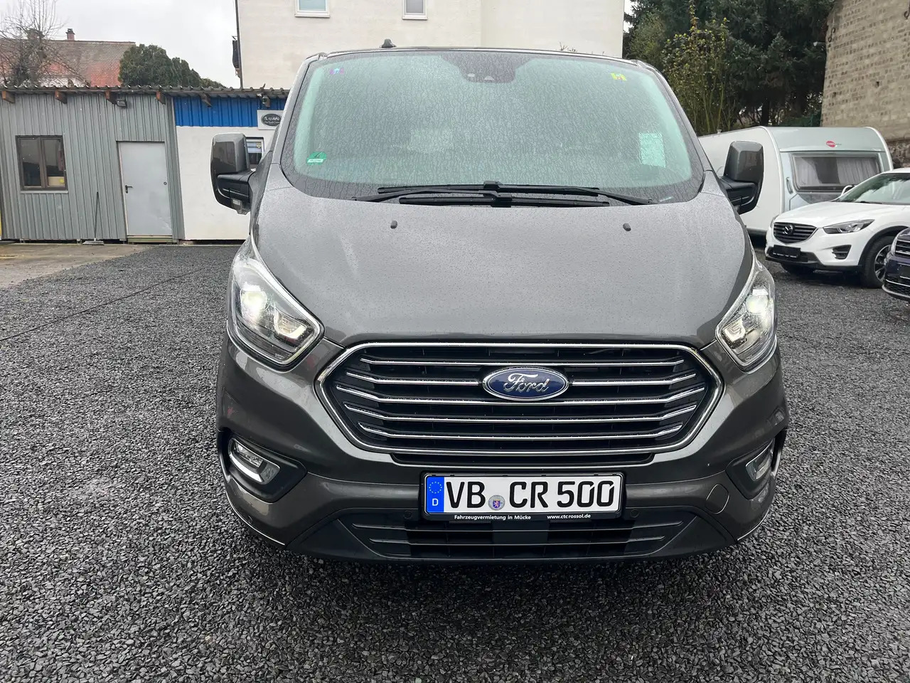 Ford Transit Custom 320 L2 Tourneo Titanium - Bus mini, Van penumpang: gambar 2 Ford Transit Custom 320 L2 Tourneo Titanium - Bus mini, Van penumpang: gambar 2