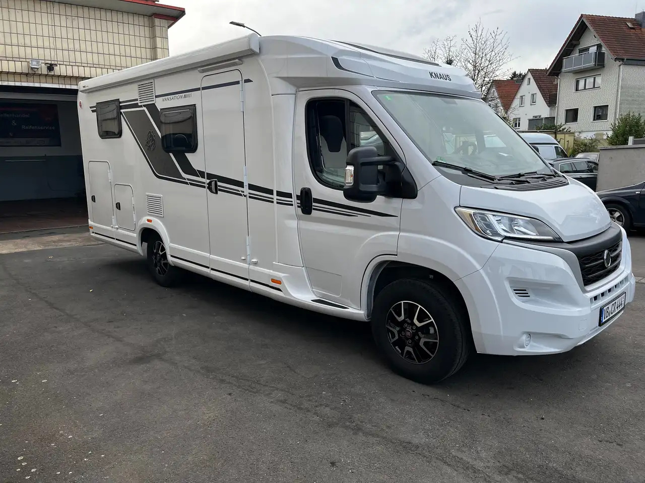 Knaus VAN TI 650 MEG VANSATION - Mobil rumah semi-terintegrasi: gambar 1 Knaus VAN TI 650 MEG VANSATION - Mobil rumah semi-terintegrasi: gambar 1