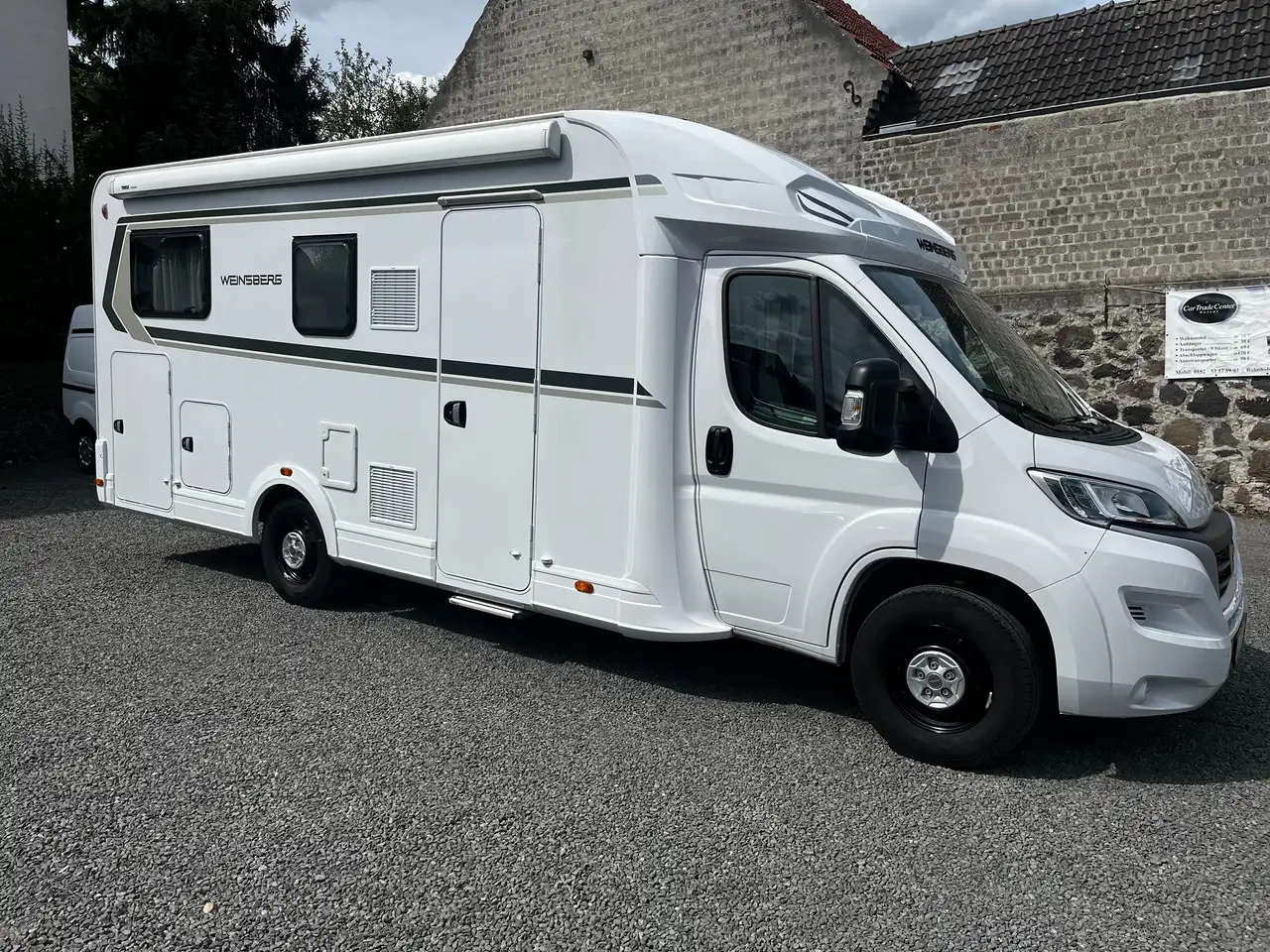 Weinsberg CaraSuite 700 ME - Mobil rumah semi-terintegrasi: gambar 3 Weinsberg CaraSuite 700 ME - Mobil rumah semi-terintegrasi: gambar 3