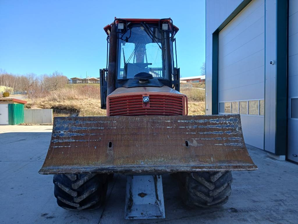 Komatsu 840.3 - Forwarder: gambar 2 Komatsu 840.3 - Forwarder: gambar 2