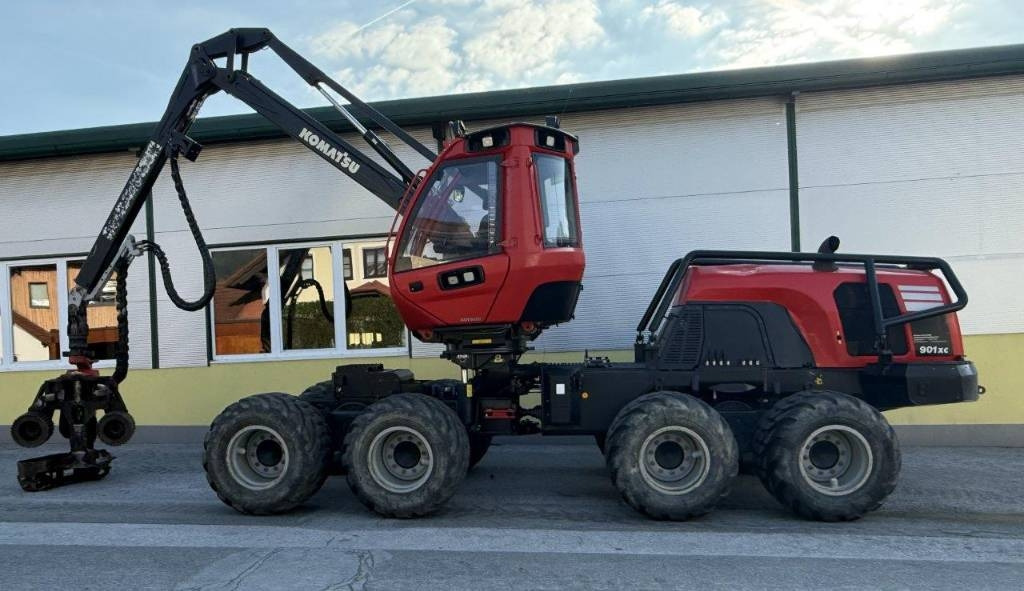 Komatsu 901 XC - Peralatan pemanen: gambar 2 Komatsu 901 XC - Peralatan pemanen: gambar 2