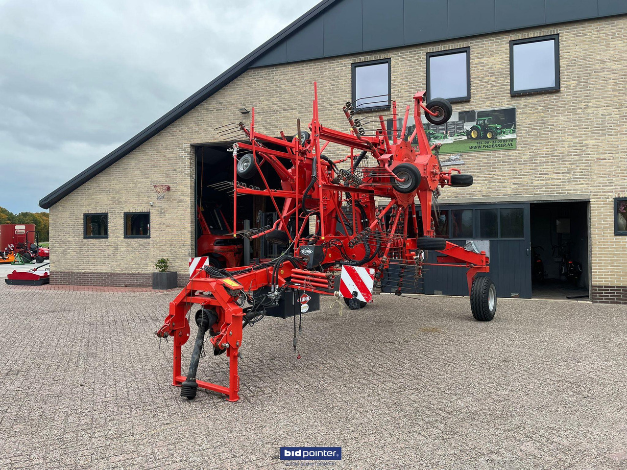 Kuhn GA8521 - Tedder/ Menyapu: gambar 2 Kuhn GA8521 - Tedder/ Menyapu: gambar 2
