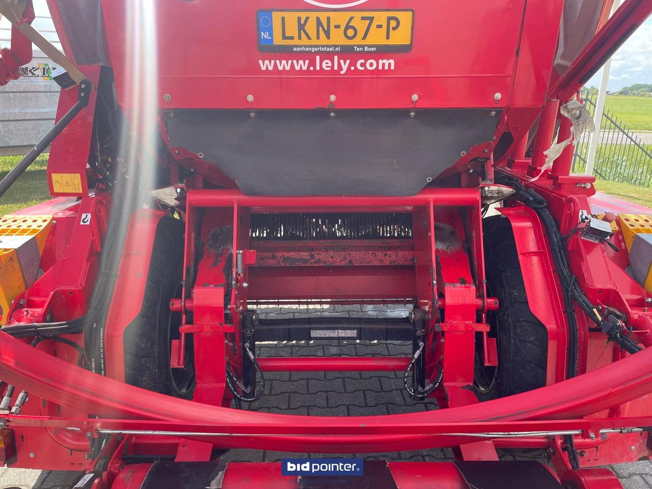 Lely Welger RPC 245 Tornado - Baler bulat: gambar 2 Lely Welger RPC 245 Tornado - Baler bulat: gambar 2