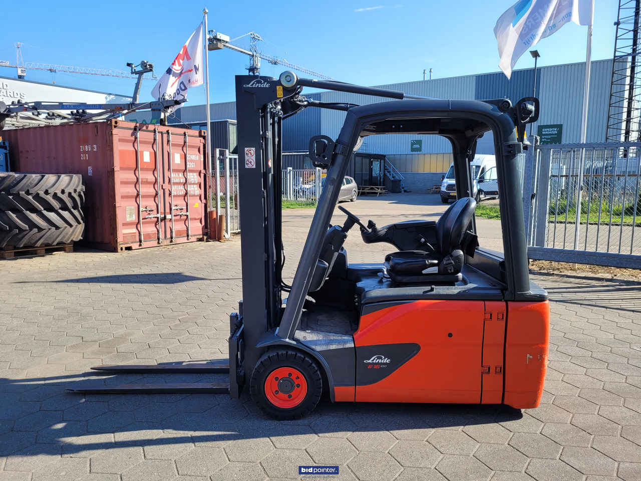 Linde E 16 -02 elektrische heftruck 3 delige mast - Forklift listrik: gambar 2 Linde E 16 -02 elektrische heftruck 3 delige mast - Forklift listrik: gambar 2