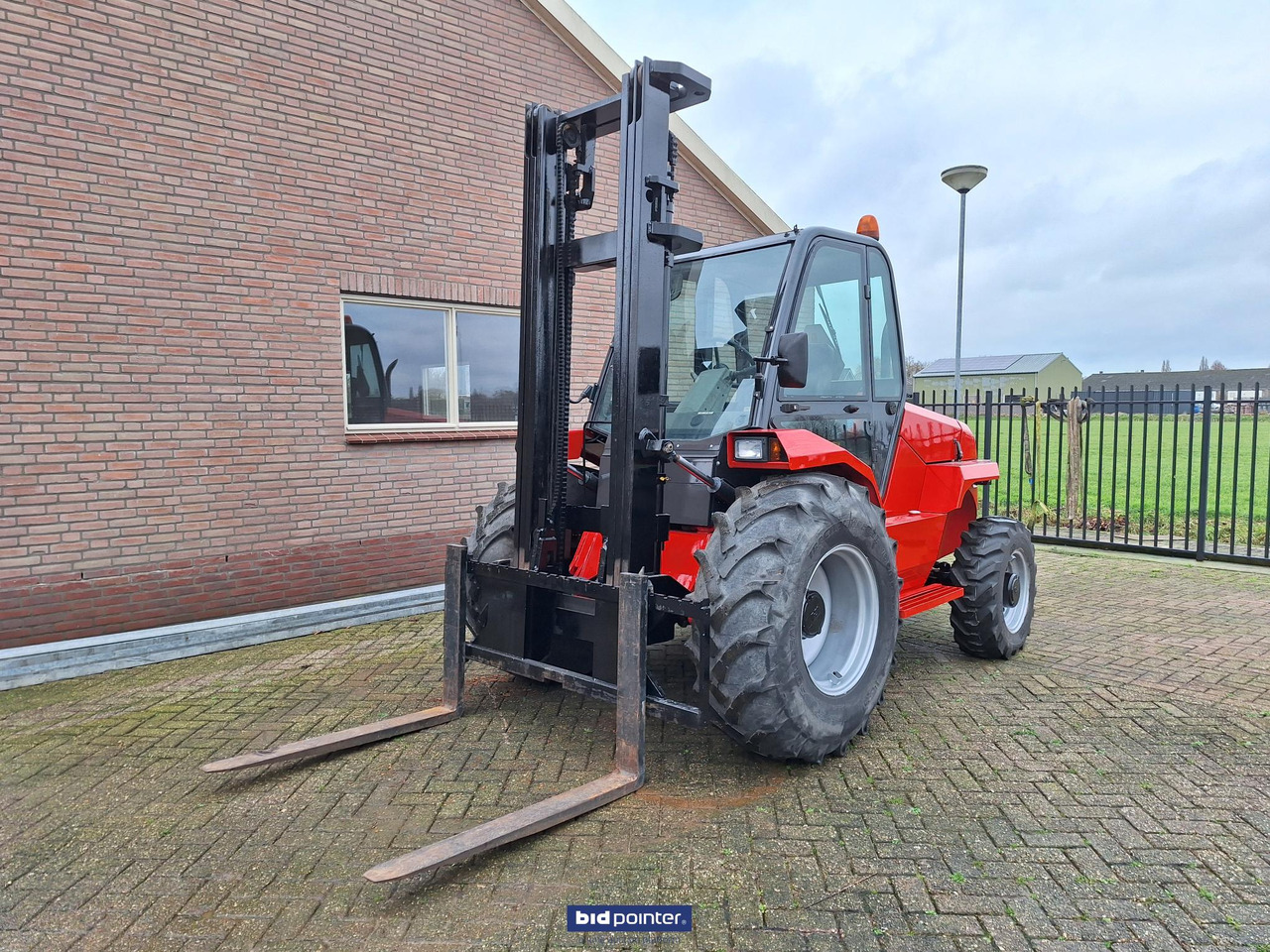 Manitou 30-4 4x4 - Forklift diesel: gambar 1 Manitou 30-4 4x4 - Forklift diesel: gambar 1