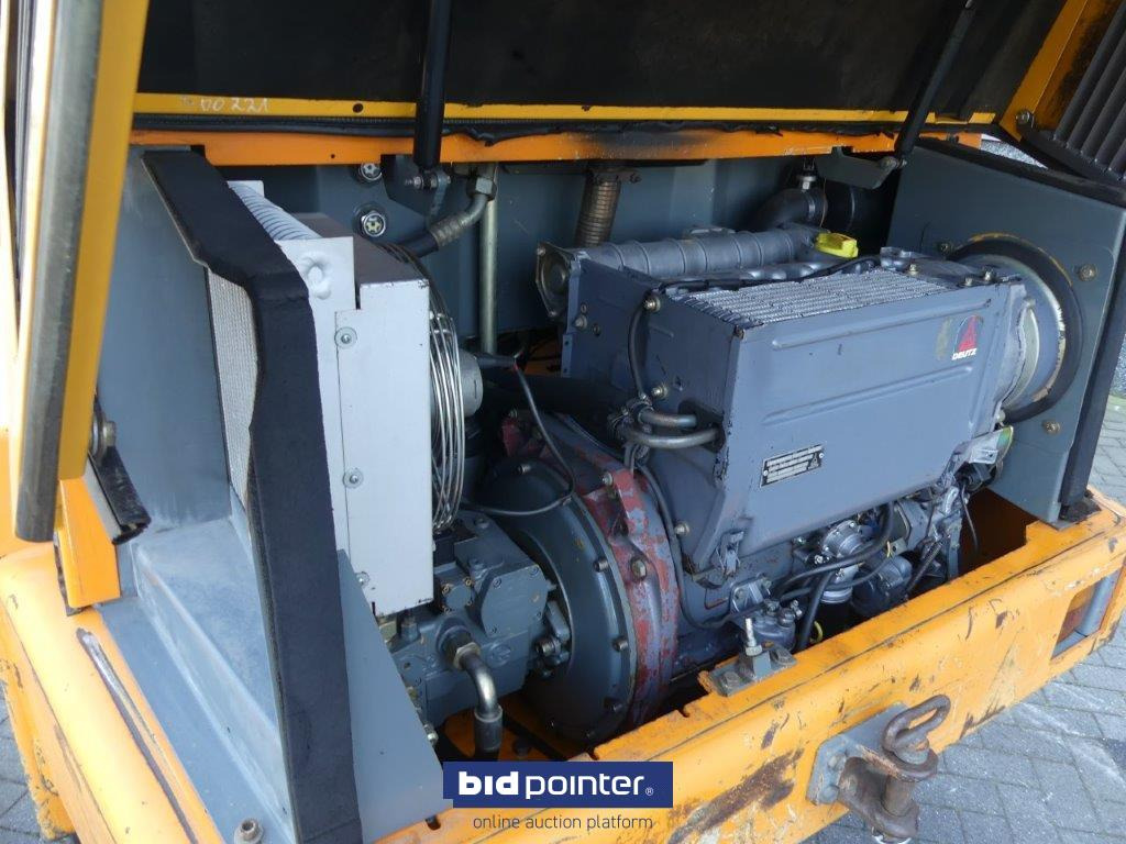 Wheel loader Zettelmeyer ZL 602 Year 1992: gambar 18 Wheel loader Zettelmeyer ZL 602 Year 1992: gambar 18