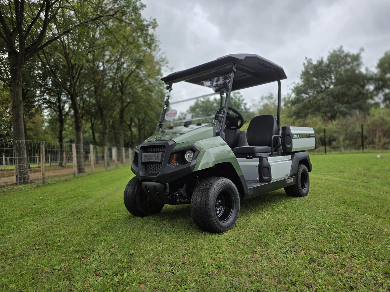 YAMAHA umx - Kereta golf: gambar 1 YAMAHA umx - Kereta golf: gambar 1