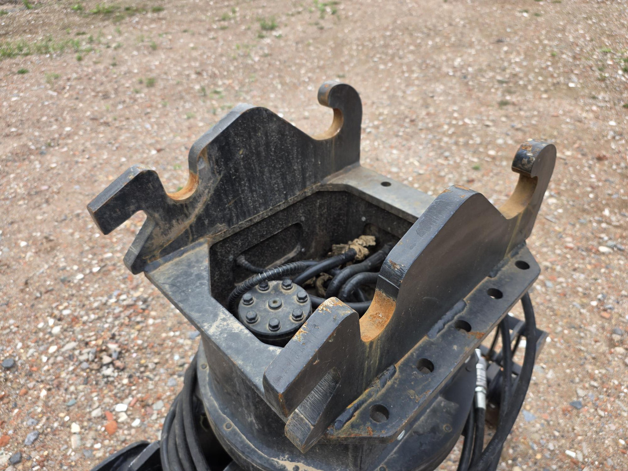 Haner sorteer grijper HAGX7.10A - Grapple untuk Ekskavator: gambar 3 Haner sorteer grijper HAGX7.10A - Grapple untuk Ekskavator: gambar 3