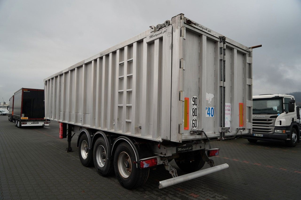 Benalu TIPPER 45 M3/WHOLE ALUMINIUM/5700 KG/FLAP-DOORS - Semi-trailer jungkit: gambar 5 Benalu TIPPER 45 M3/WHOLE ALUMINIUM/5700 KG/FLAP-DOORS - Semi-trailer jungkit: gambar 5