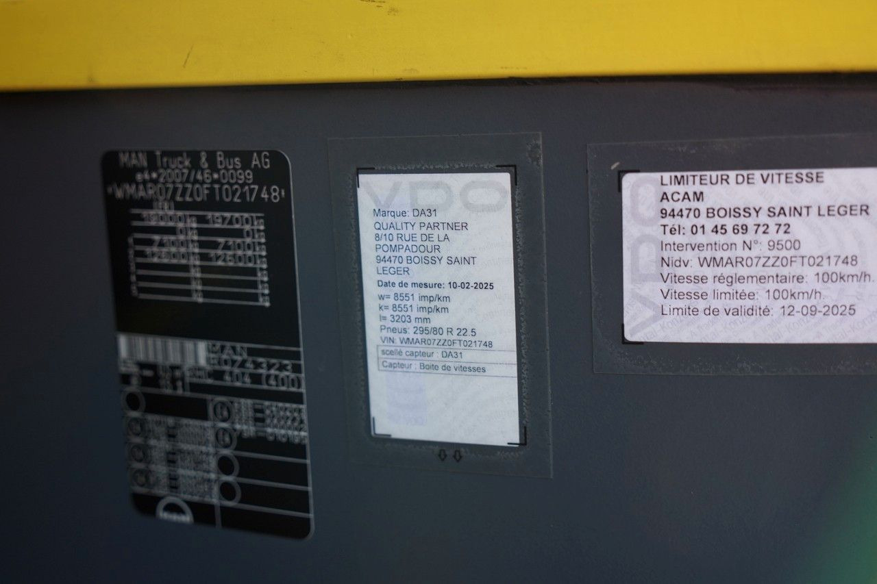 Bus MAN LIONS COACH R07 / EURO 6 / 12 M/ SPROWAD: gambar 48 Bus MAN LIONS COACH R07 / EURO 6 / 12 M/ SPROWAD: gambar 48