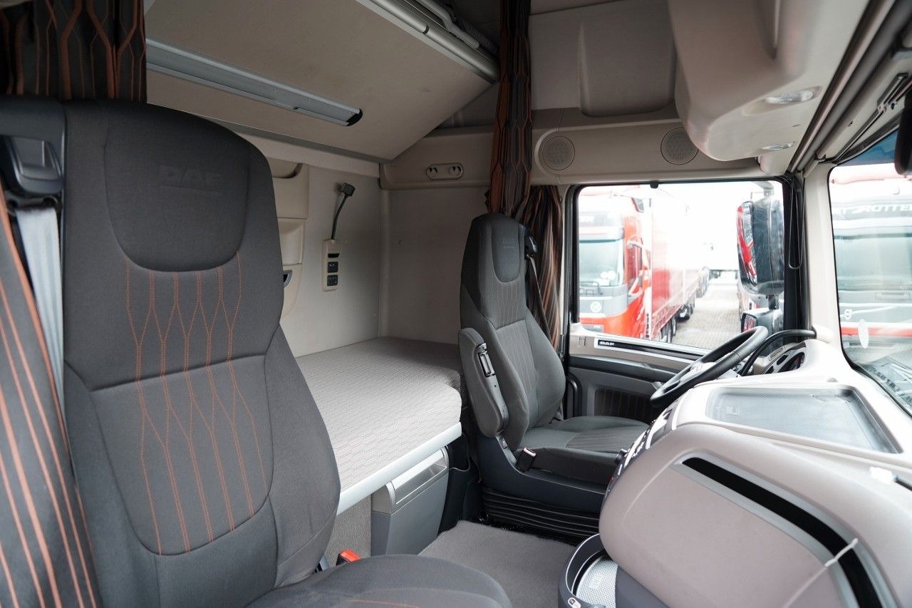 Pengangkut kontainer/ Container truck DAF XF 480 / BDF / 6X2 / ZESTAW TANDEM / SSC / I-PA: gambar 16 Pengangkut kontainer/ Container truck DAF XF 480 / BDF / 6X2 / ZESTAW TANDEM / SSC / I-PA: gambar 16