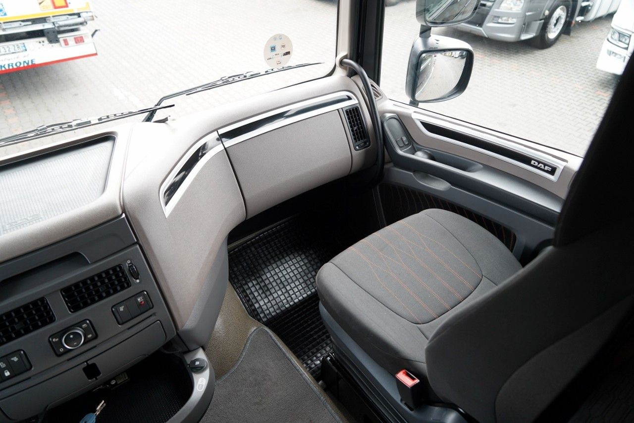 Pengangkut kontainer/ Container truck DAF XF 480 / BDF / 6X2 / ZESTAW TANDEM / SSC / I-PA: gambar 15 Pengangkut kontainer/ Container truck DAF XF 480 / BDF / 6X2 / ZESTAW TANDEM / SSC / I-PA: gambar 15