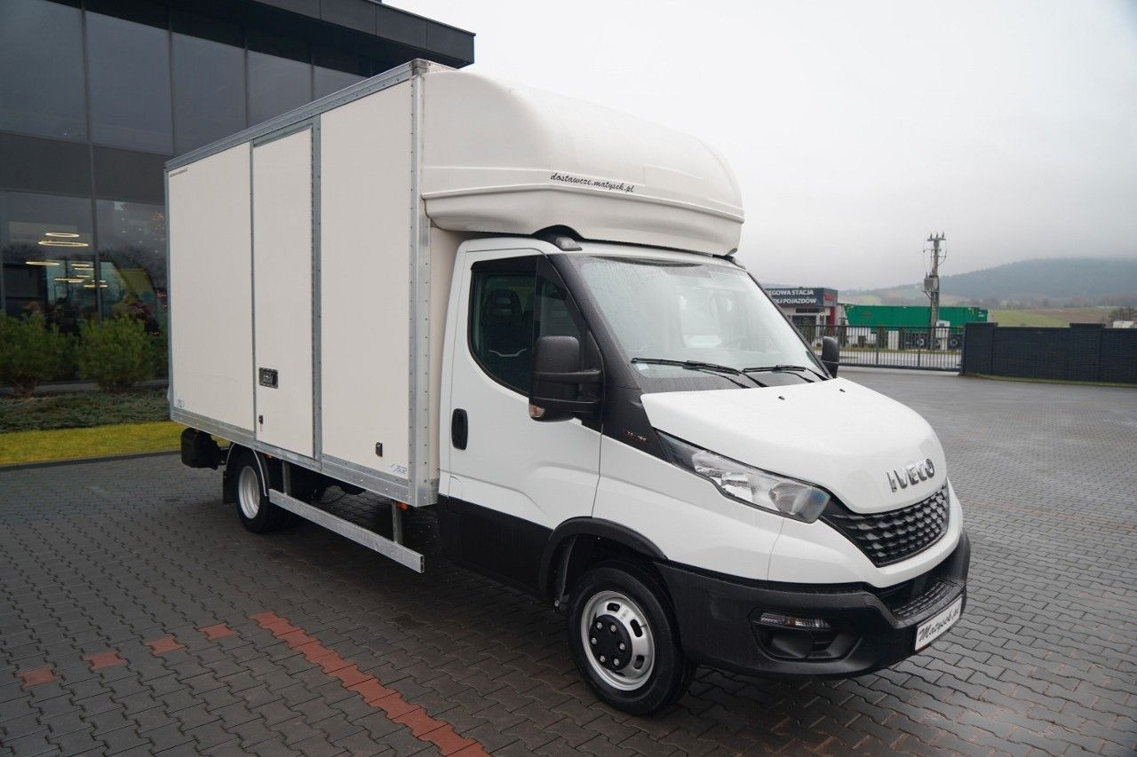 Iveco DAILY 35-160 / KONTENER 4,3 M / WINDA DHOLLANDIA - Van berpendingin: gambar 2 Iveco DAILY 35-160 / KONTENER 4,3 M / WINDA DHOLLANDIA - Van berpendingin: gambar 2