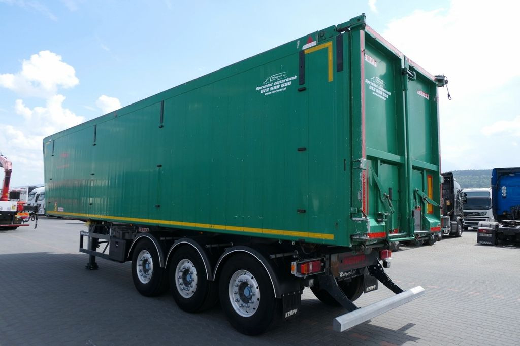 Kempf WYWROTKA 60m3 / 2018 ROK / KLAPO DRZWI / OŚ PODN - Semi-trailer dengan terpal samping: gambar 4 Kempf WYWROTKA 60m3 / 2018 ROK / KLAPO DRZWI / OŚ PODN - Semi-trailer dengan terpal samping: gambar 4