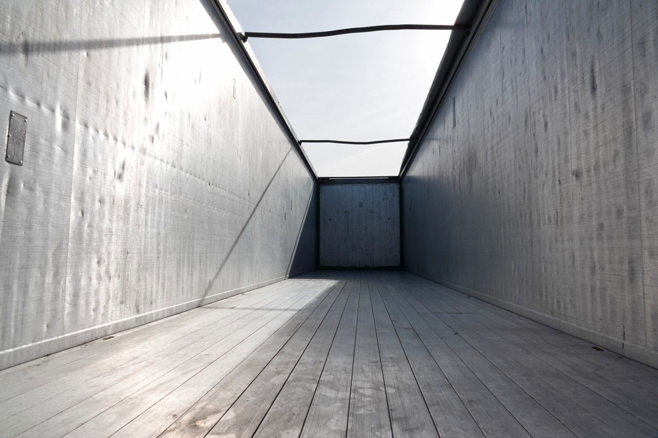 Semi-trailer dengan lantai berjalan baru Kraker WALKING FLOOR / RUCHOMA PODŁOGA / 92 M3 / OŚ PO: gambar 11 Semi-trailer dengan lantai berjalan baru Kraker WALKING FLOOR / RUCHOMA PODŁOGA / 92 M3 / OŚ PO: gambar 11