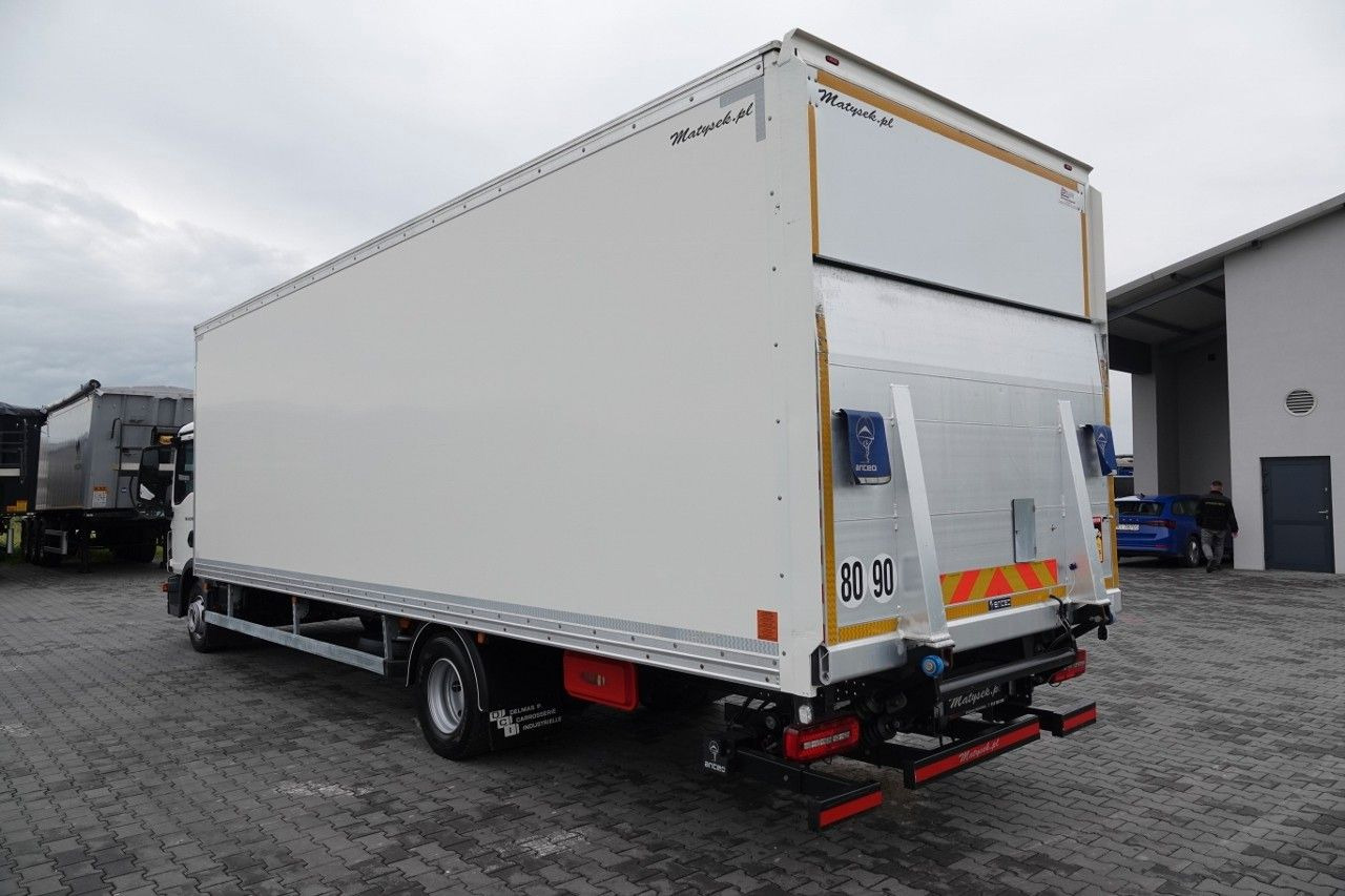 MAN PO KONTRAKCIE SERWISOWYM - Truk box: gambar 3 MAN PO KONTRAKCIE SERWISOWYM - Truk box: gambar 3