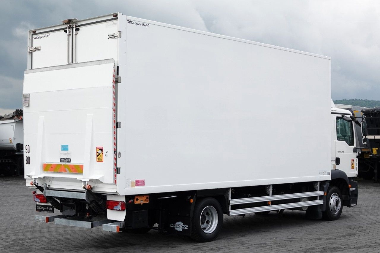 MAN TGM 12.290 / 4x2 / CHŁODNIA 6,5 M / AGREGAT - Truk berpendingin: gambar 3 MAN TGM 12.290 / 4x2 / CHŁODNIA 6,5 M / AGREGAT - Truk berpendingin: gambar 3
