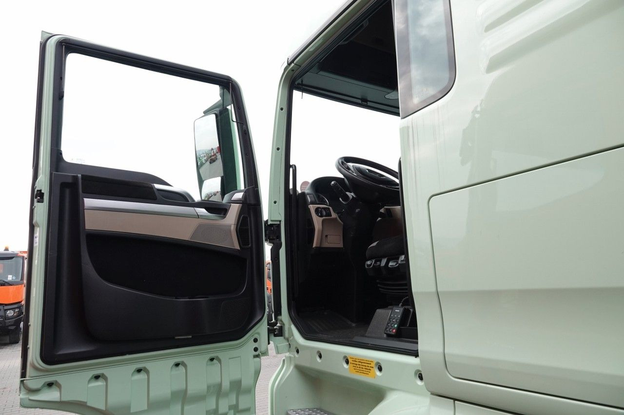 MAN TGX 26.460 / ZESTAW TANDEM PRZEJAZDOWY / 120 M3 - Truk dengan terpal samping: gambar 5 MAN TGX 26.460 / ZESTAW TANDEM PRZEJAZDOWY / 120 M3 - Truk dengan terpal samping: gambar 5