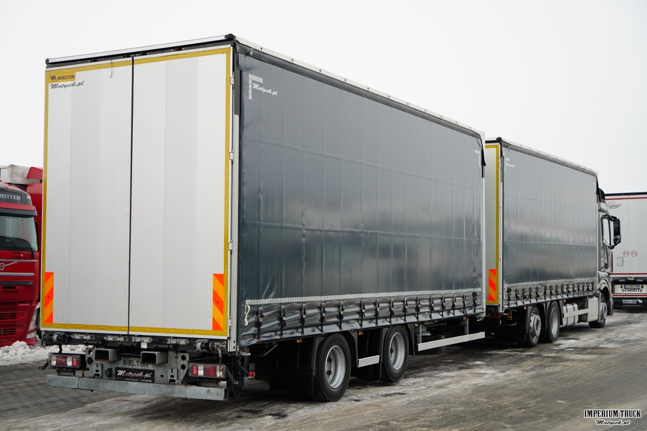 MERCEDES-BENZ ACTROS 2545 / ZESTAW TANDEM 120 M3 / STREAM SPACE / OŚ SKRETNA / WIELTON / ZAWIESIE NA WÓZEK / - Truk dengan terpal samping: gambar 3 MERCEDES-BENZ ACTROS 2545 / ZESTAW TANDEM 120 M3 / STREAM SPACE / OŚ SKRETNA / WIELTON / ZAWIESIE NA WÓZEK / - Truk dengan terpal samping: gambar 3