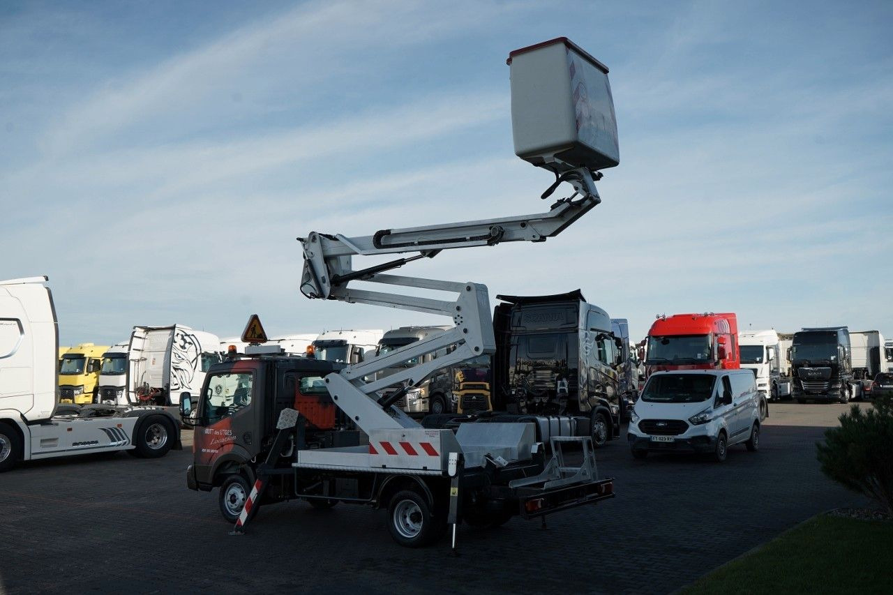Nissan CABSTAR / ZWYŻKA 16,3 METRÓW / BLIŹNIAK / UDŹWIG - Platform udara yang dipasang di truk: gambar 4 Nissan CABSTAR / ZWYŻKA 16,3 METRÓW / BLIŹNIAK / UDŹWIG - Platform udara yang dipasang di truk: gambar 4