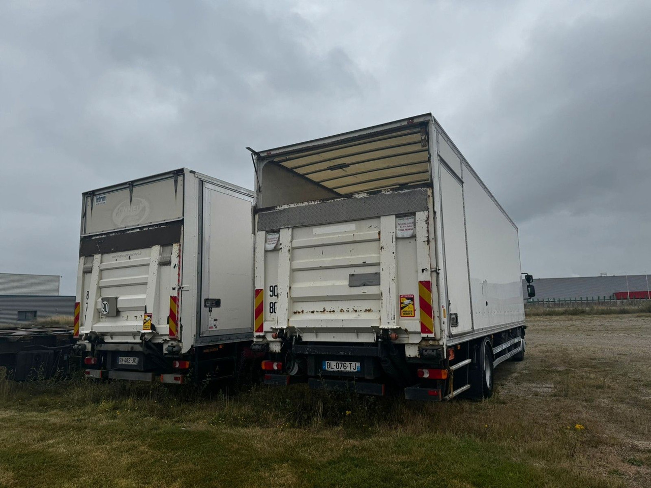 Renault D16 210 / 4x2 / KONTENER / 8.5M / WINDA DHOLLAND - Truk box: gambar 3 Renault D16 210 / 4x2 / KONTENER / 8.5M / WINDA DHOLLAND - Truk box: gambar 3