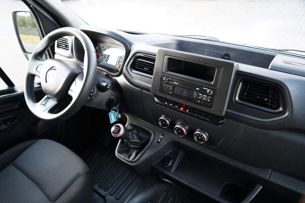 Van berpendingin Renault MASTER / KONTENER / WINDA-750KG / DMC: 3500 KG /: gambar 30