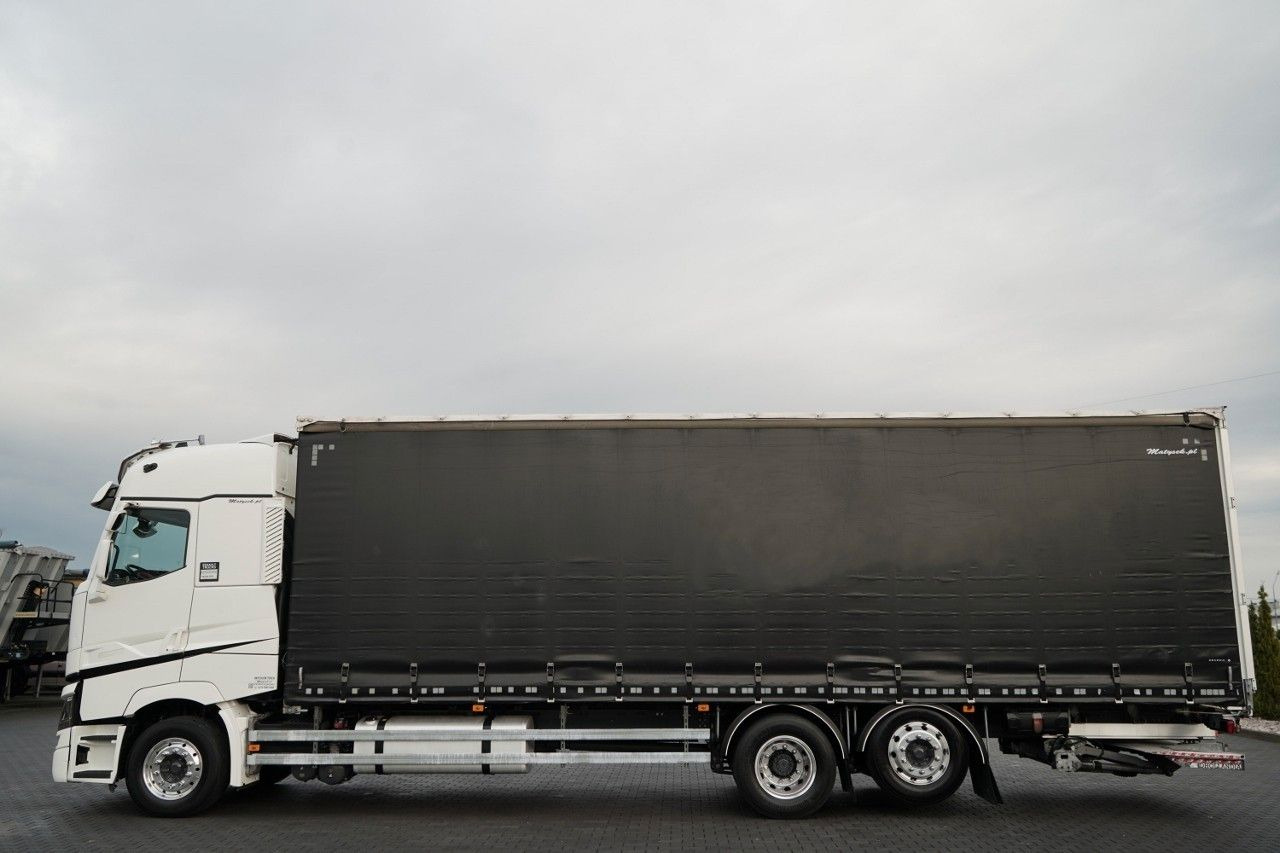 Renault T 440 / 6X2 / SOLÓWKA / FIRANKA 9.5 M / I-PARK C - Truk dengan terpal samping: gambar 4 Renault T 440 / 6X2 / SOLÓWKA / FIRANKA 9.5 M / I-PARK C - Truk dengan terpal samping: gambar 4