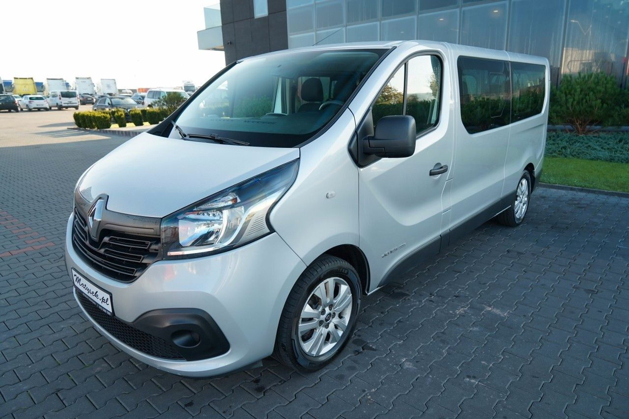 Renault TRAFIC 125 DCI / BUS / 9 MIEJSC / 2017 ROK / PO - Van penumpang: gambar 2 Renault TRAFIC 125 DCI / BUS / 9 MIEJSC / 2017 ROK / PO - Van penumpang: gambar 2