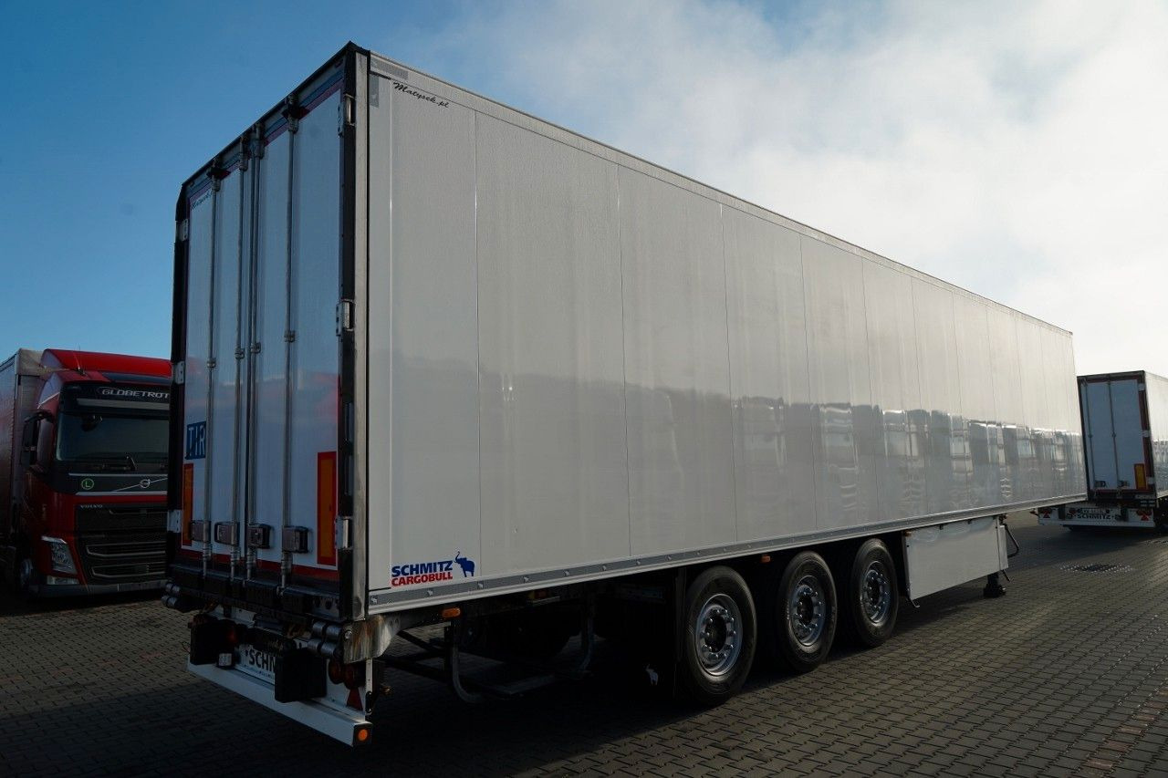 Schmitz Cargobull / CHŁODNIA / THERMO KING SLX 300 / HAKÓWKA / OŚ - Semi-trailer berpendingin: gambar 5 Schmitz Cargobull / CHŁODNIA / THERMO KING SLX 300 / HAKÓWKA / OŚ - Semi-trailer berpendingin: gambar 5