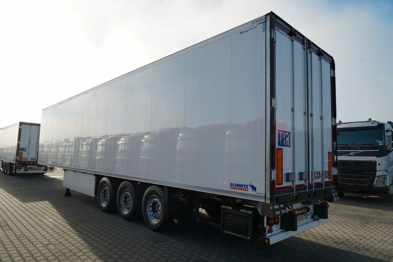 Schmitz Cargobull / CHŁODNIA / THERMO KING SLX 300 / HAKÓWKA / OŚ - Semi-trailer berpendingin: gambar 3 Schmitz Cargobull / CHŁODNIA / THERMO KING SLX 300 / HAKÓWKA / OŚ - Semi-trailer berpendingin: gambar 3