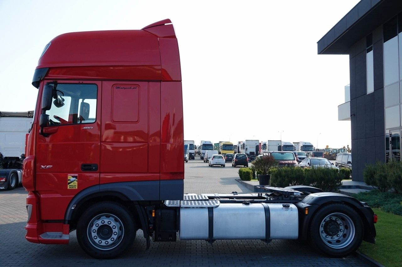DAF XF 480 / LOW DECK / MEGA / 2021 / SSC / PO ZŁOTY - Tractor head: gambar 3 DAF XF 480 / LOW DECK / MEGA / 2021 / SSC / PO ZŁOTY - Tractor head: gambar 3