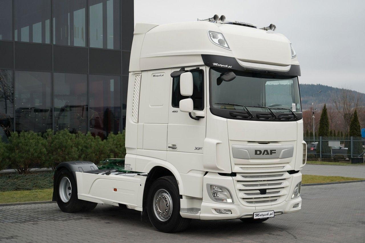 DAF XF 480 / SUPER SPACE CAB / I-PARK COOL / - Tractor head: gambar 4 DAF XF 480 / SUPER SPACE CAB / I-PARK COOL / - Tractor head: gambar 4